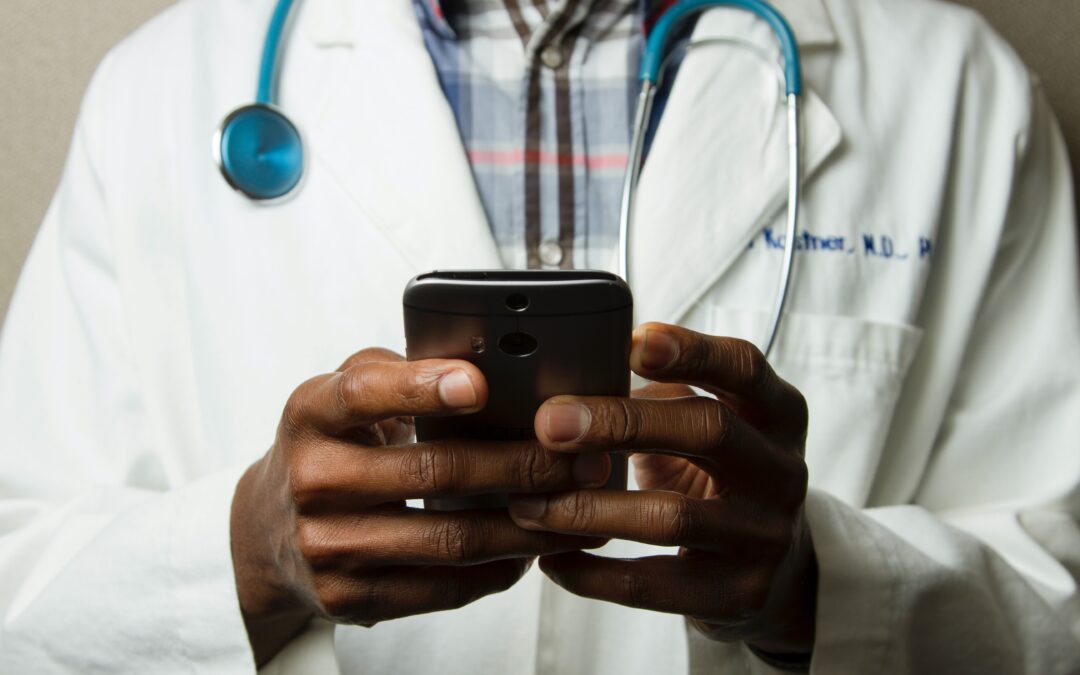 Mobile Devices and Healthcare: Protect PHI